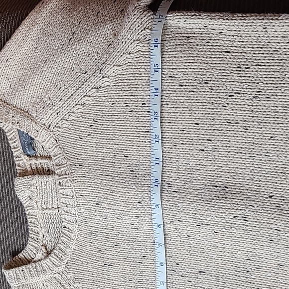 Market & Spruce Button Back Sweater - Picture 10 of 13